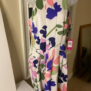 Vince Camuto dress-flower print NEW size 12